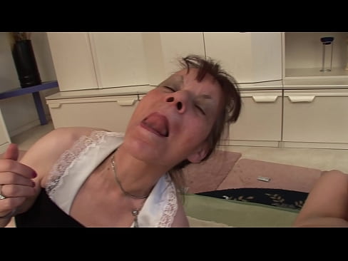 ❤️ Due nonne e un nonno fanno una cosa a tre ❤❌ Porno duro al it.com-porn-mz.ru ❌
